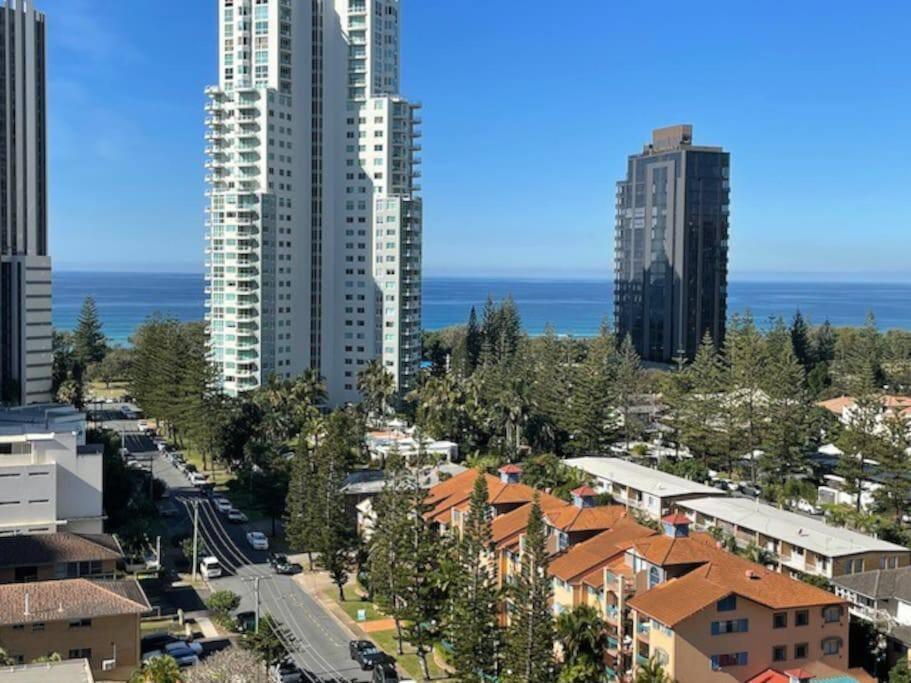 Broadbeach Apartment Level 10 With Beach Views Χρυσή Ακτή Εξωτερικό φωτογραφία