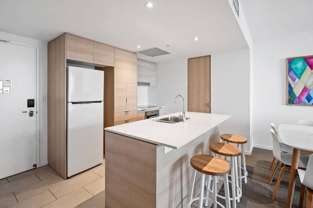 Broadbeach Apartment Level 10 With Beach Views Χρυσή Ακτή Εξωτερικό φωτογραφία